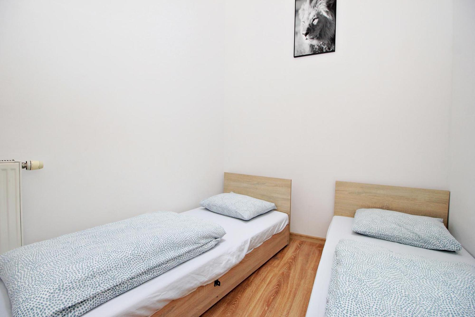 Hostel Cinnamon Krakow Exterior photo