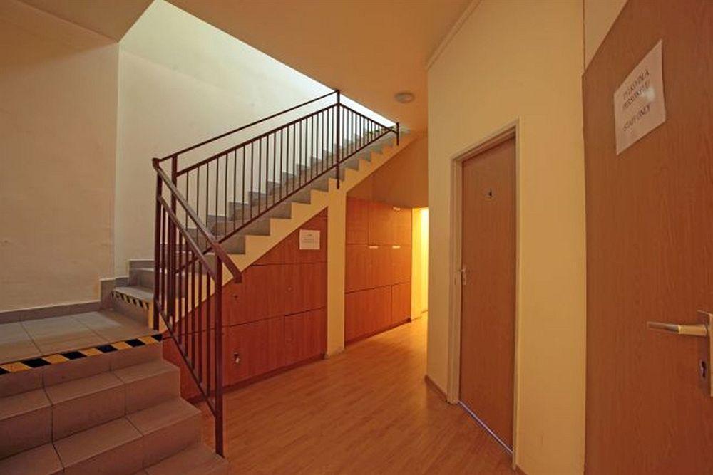 Hostel Cinnamon Krakow Exterior photo